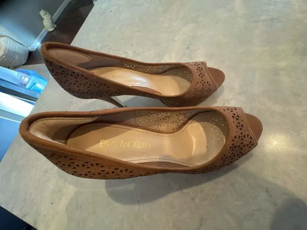 Enzo Angiolini pre owned